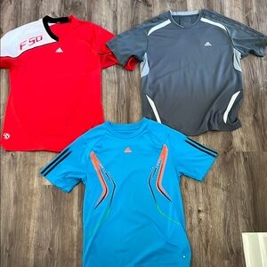 Adidas Men’s Dri fit Shirts Size Medium